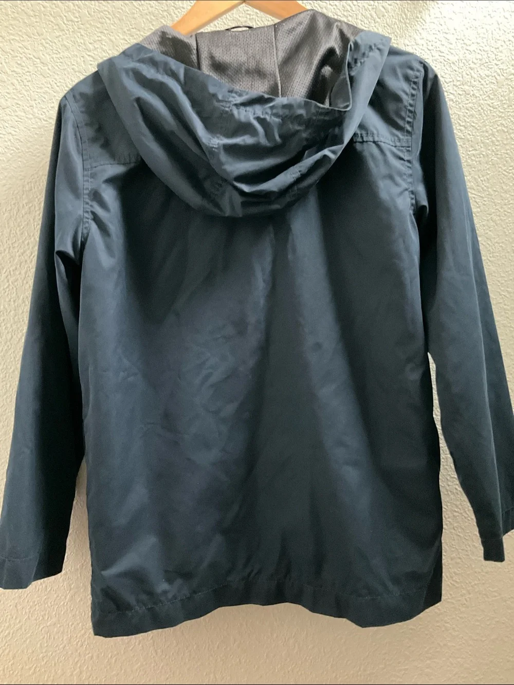 Hooded Raincoat size 14/16